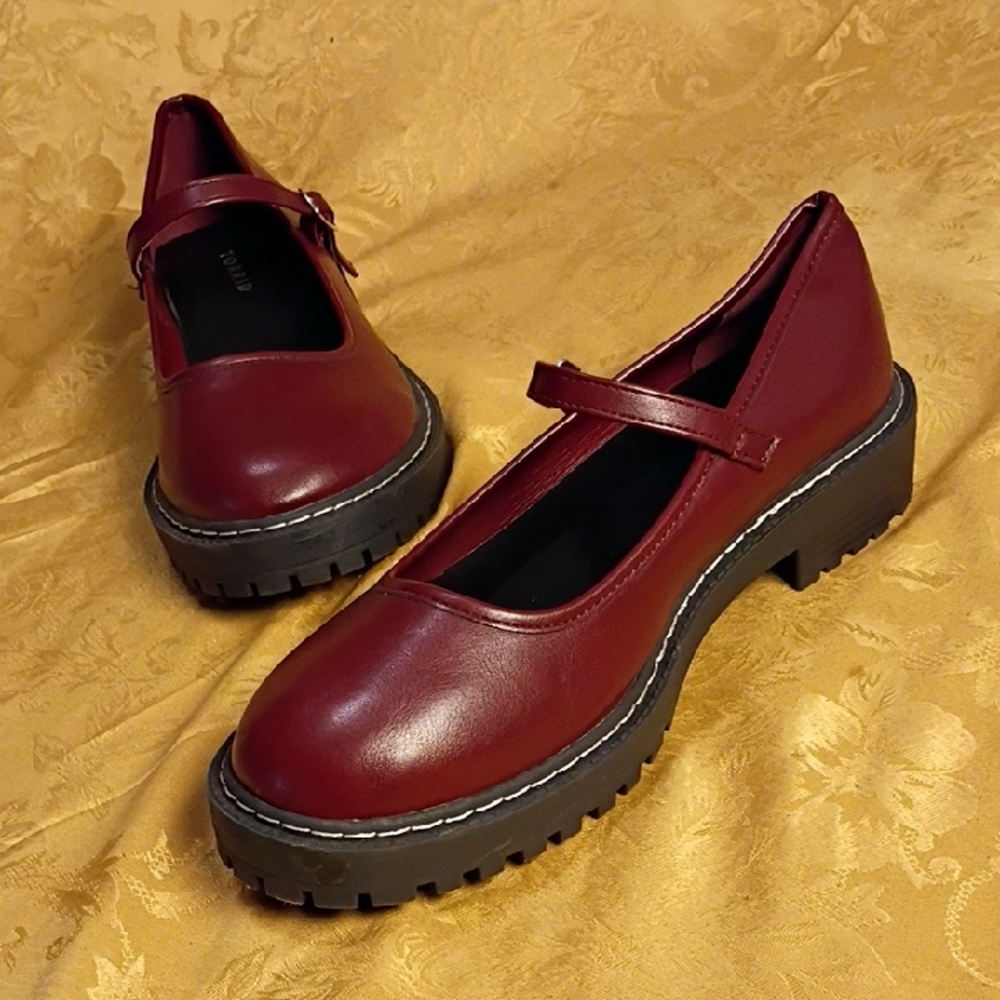 Platform Mary Jane Pumps in Wine Red